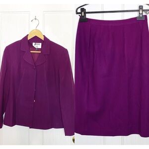 VINTAGE : Kasper : size : 8 : 100% wool plum purple matching blazer & skirt set